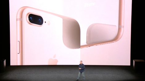 Illustration for article titled iPhone 8: Wireless Charging, New Camera Features, and a Better Screen